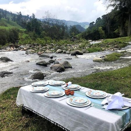 马尼萨莱斯Alojamiento Con Vista Al Rio Y Paisajes Hermosos别墅 外观 照片